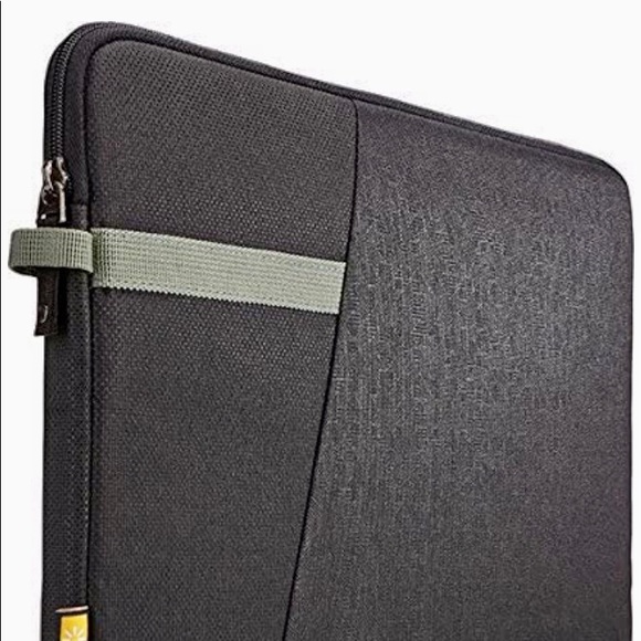 Case Logic laptop sleeve - Picture 3 of 4